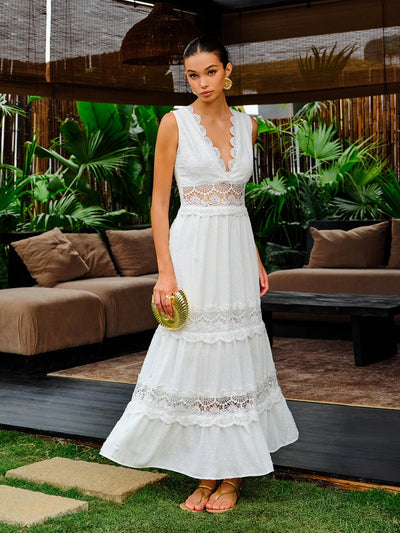 Robe sans manches à dentelle et col V
