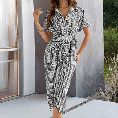 Robe Chemise Élégante à Boutons